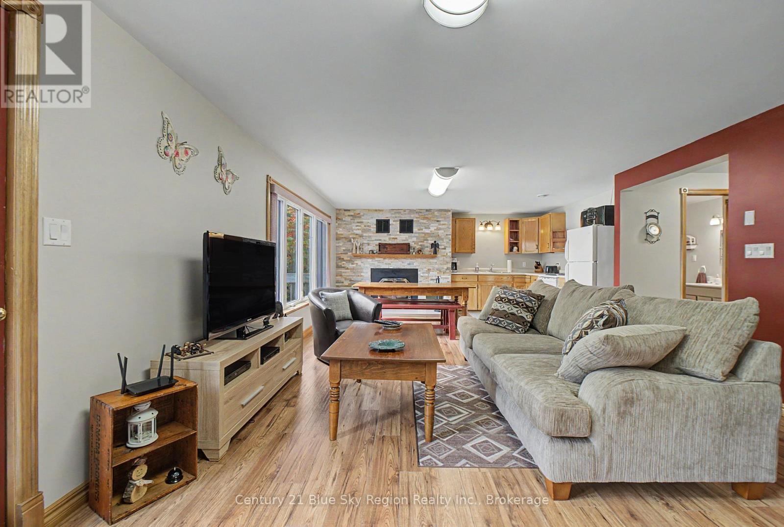 188 Paradis Street Property Photo 27
