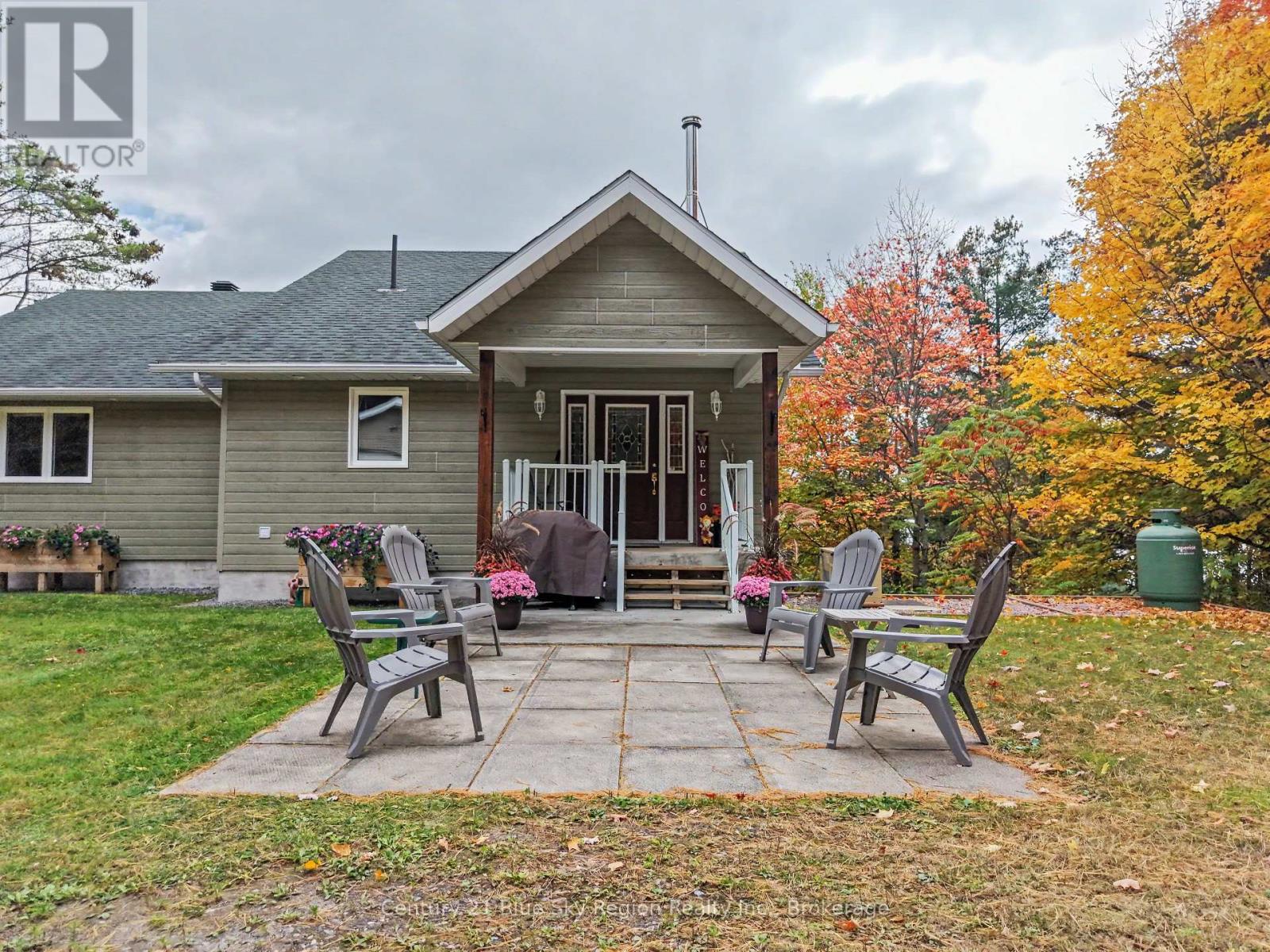 188 Paradis Street Property Photo 35
