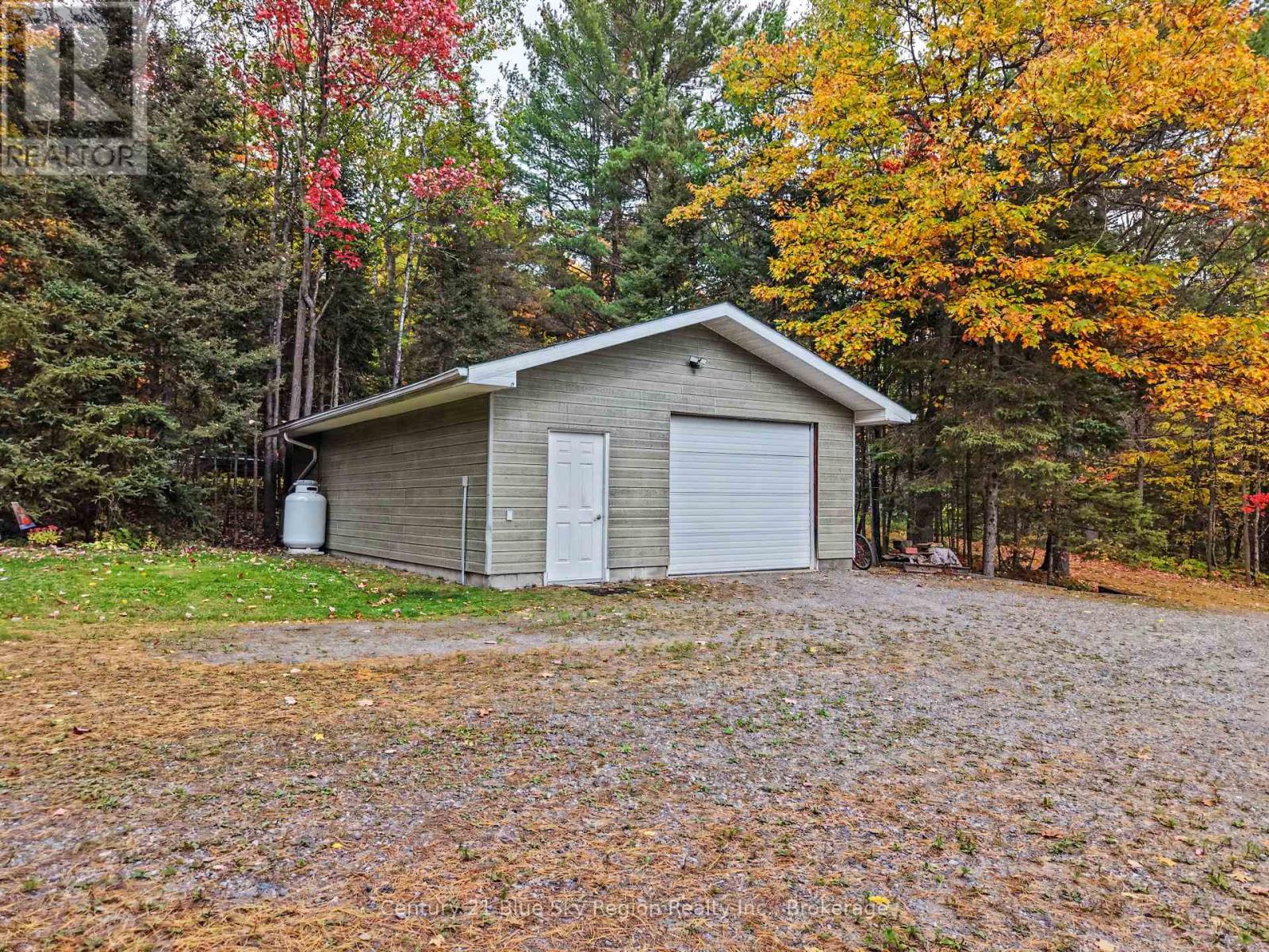 188 Paradis Street Property Photo 36