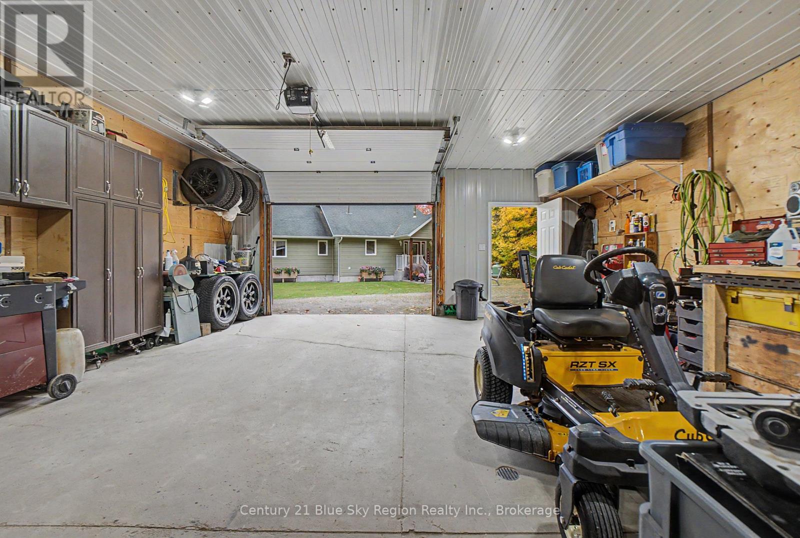 188 Paradis Street Property Photo 38