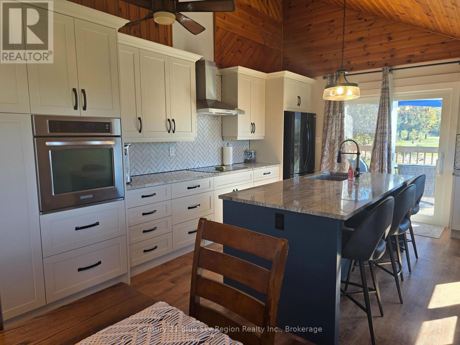 203 Labrecque Street Property Photo 26