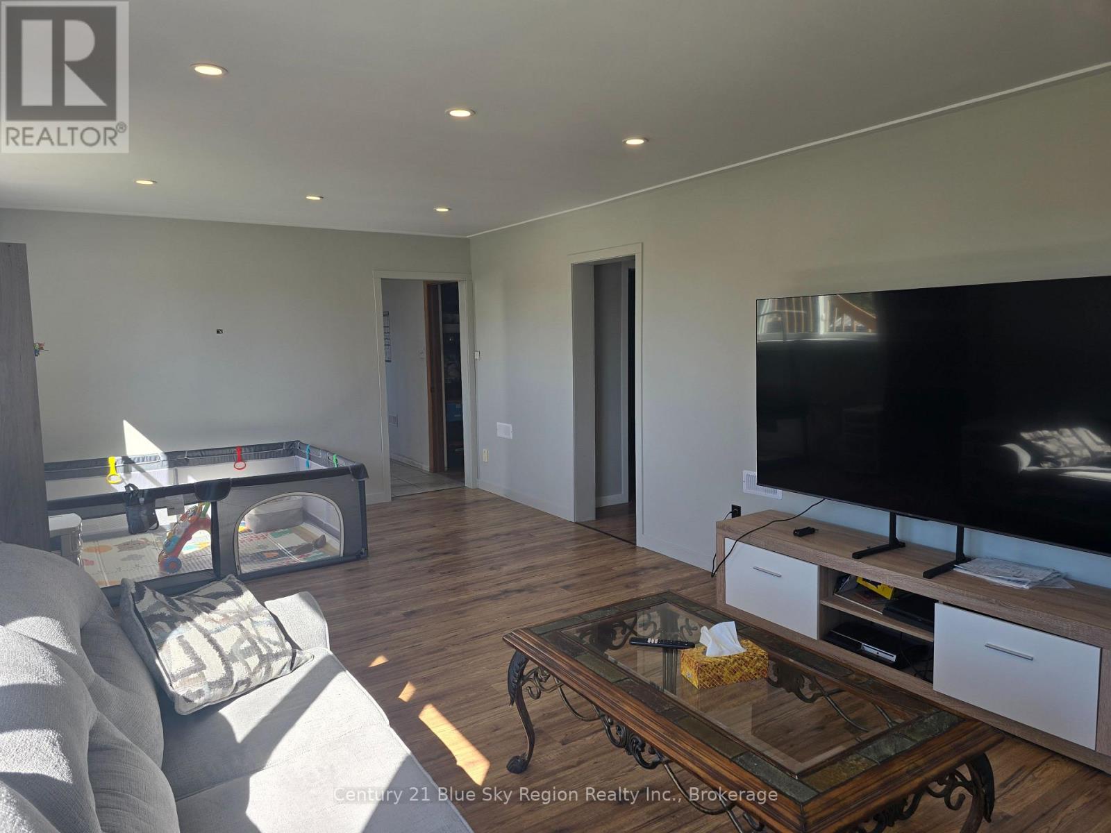 203 Labrecque Street Property Photo 43