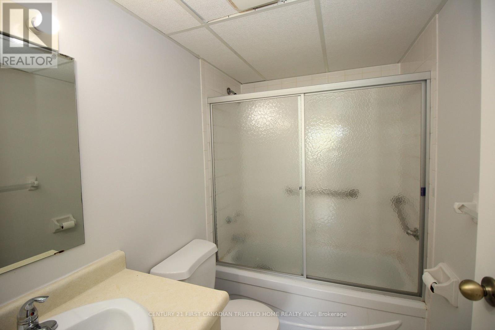 209 - 521 Riverside Drive Property Photo 6