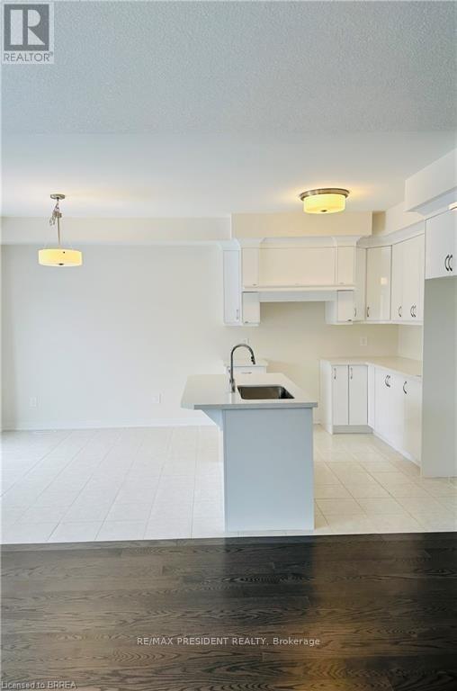 31 Stokes Road Property Photo 9