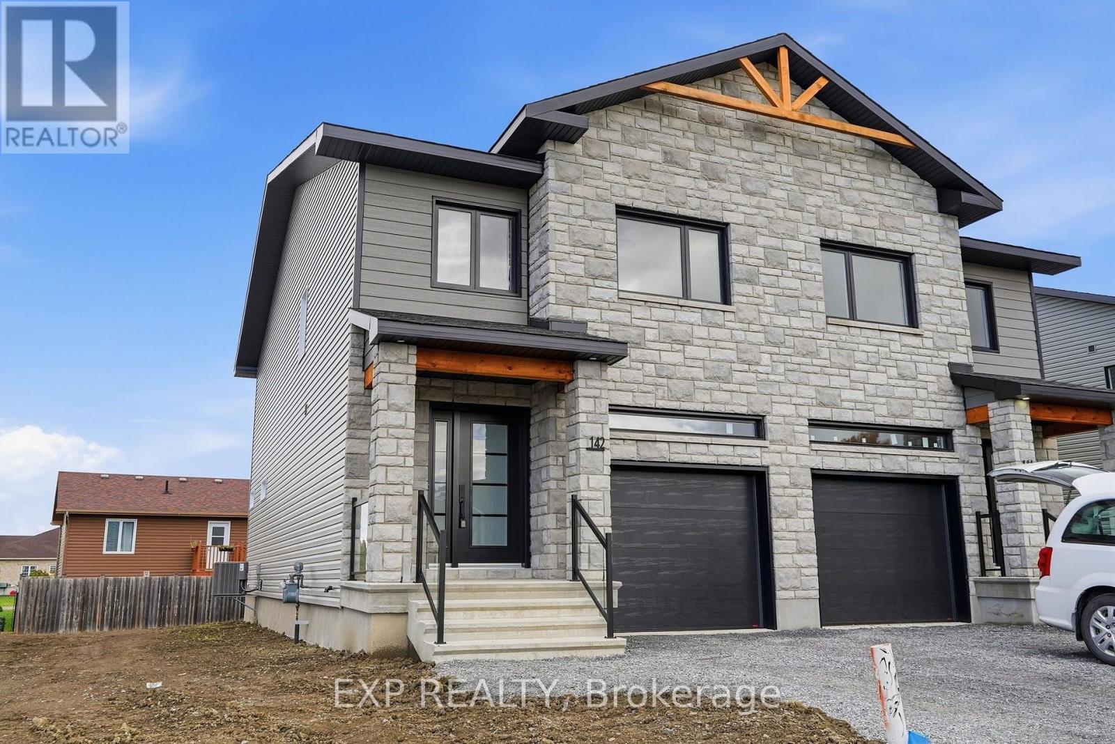142 Elizabeth Street Property Photo 2