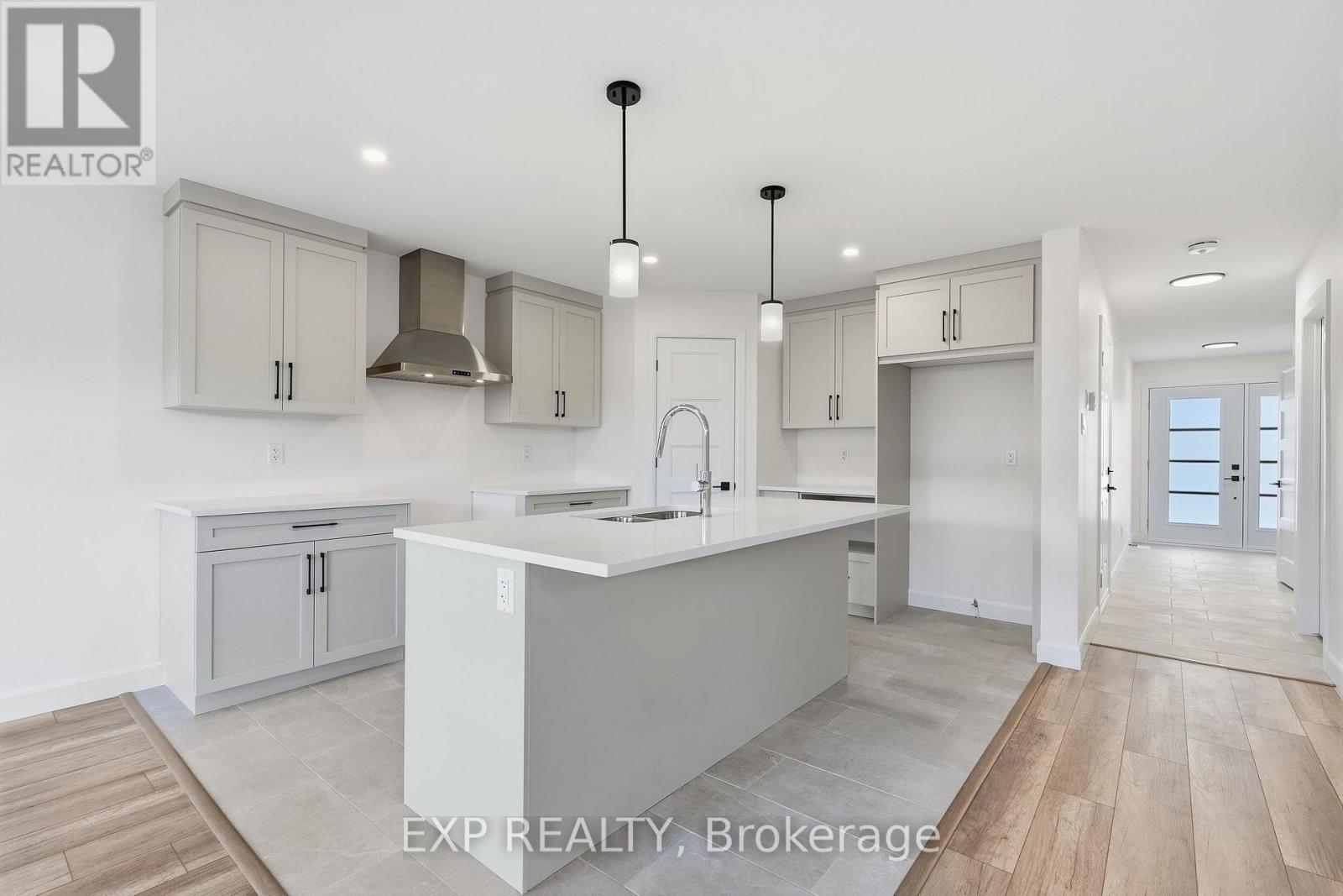 142 Elizabeth Street Property Photo 7