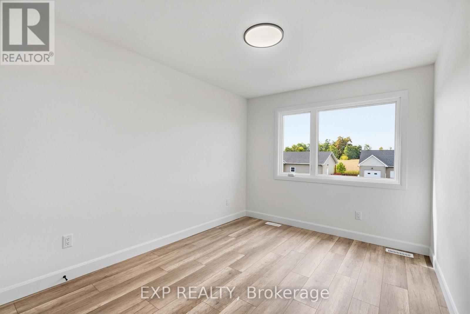142 Elizabeth Street Property Photo 16