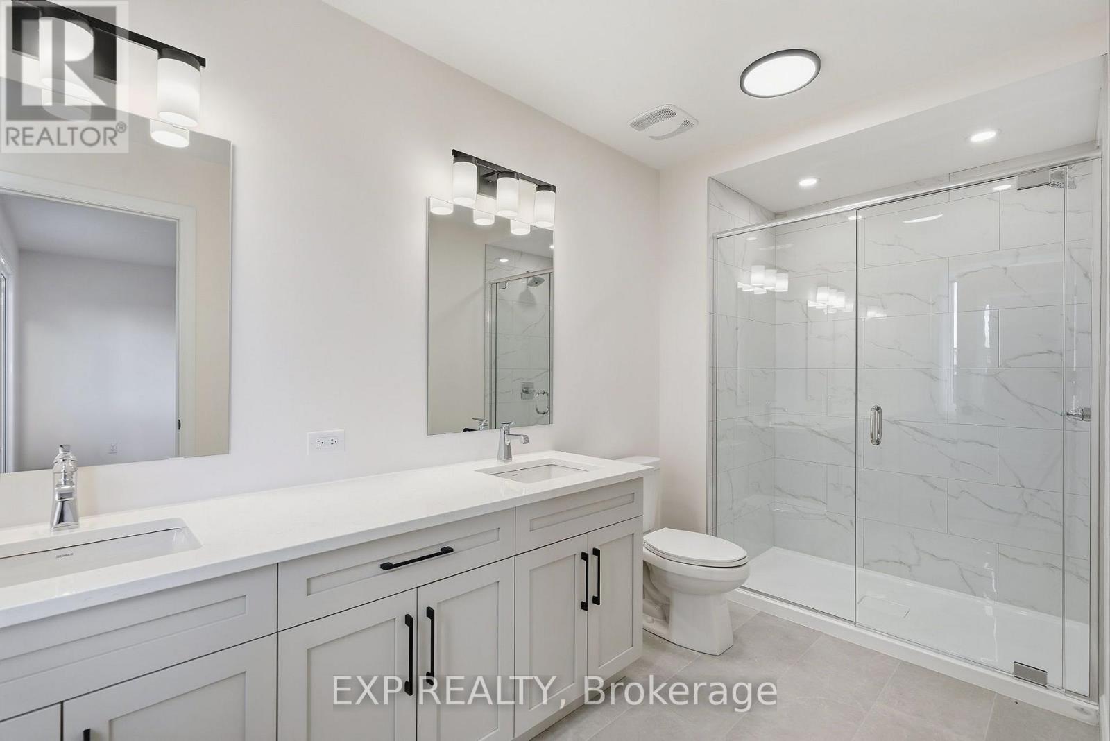 142 Elizabeth Street Property Photo 24