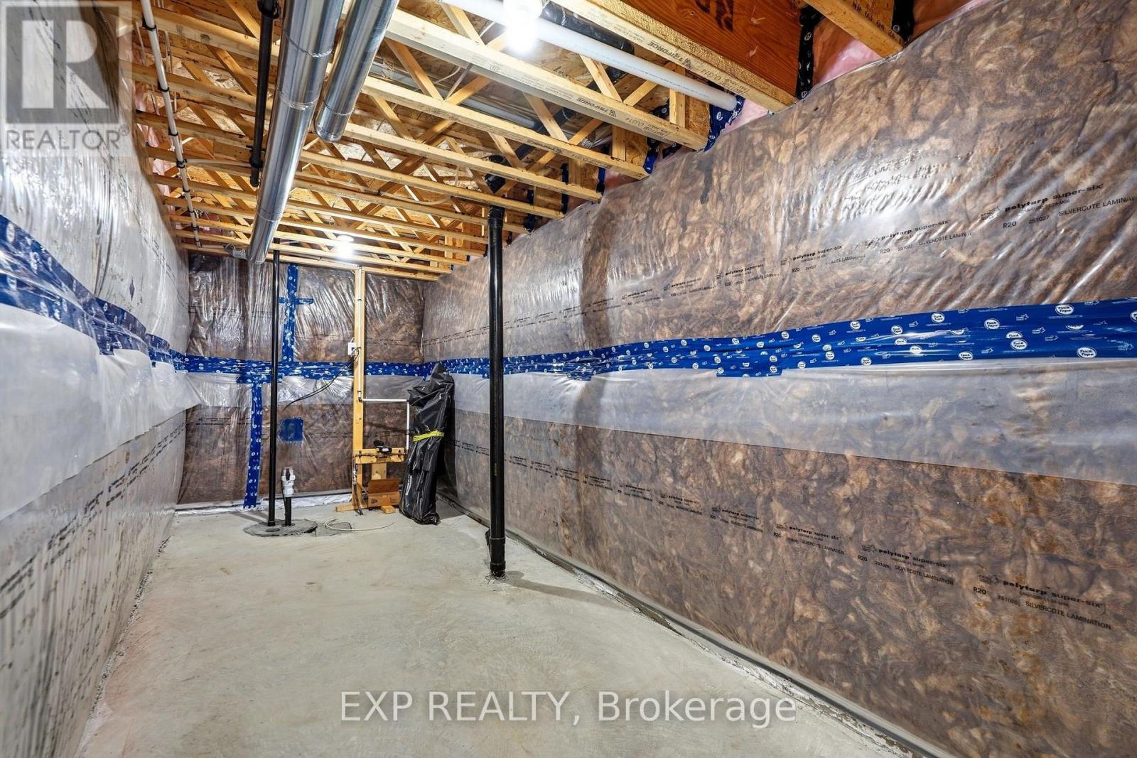 142 Elizabeth Street Property Photo 29