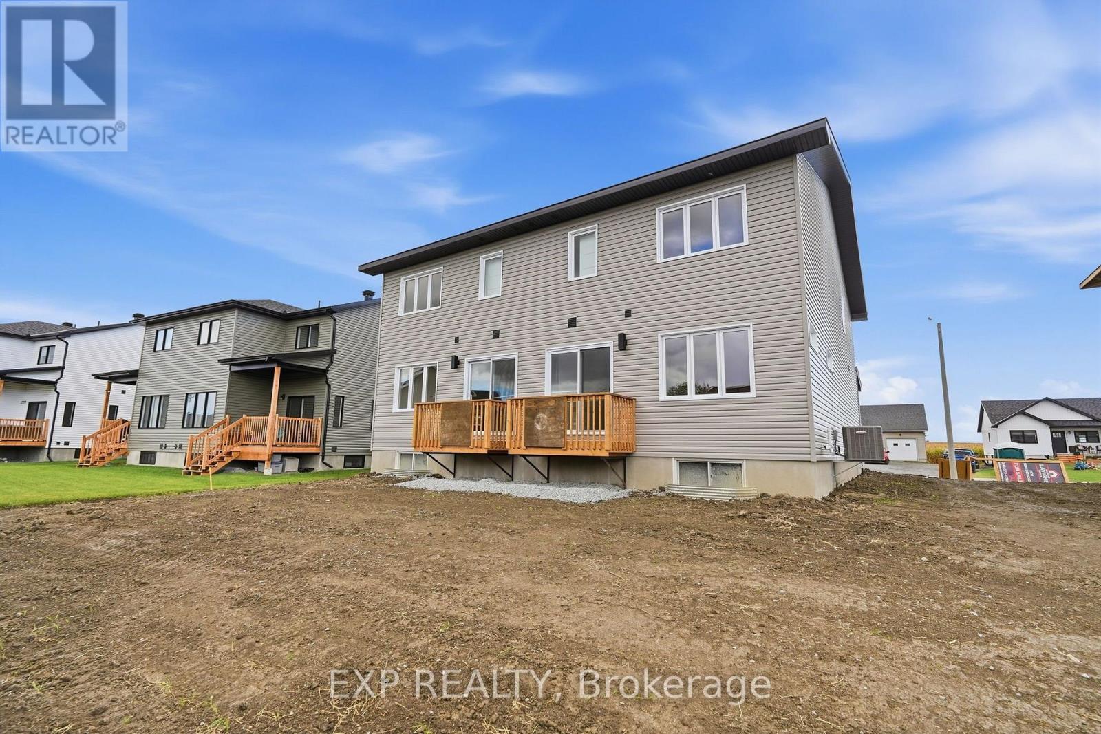 142 Elizabeth Street Property Photo 31