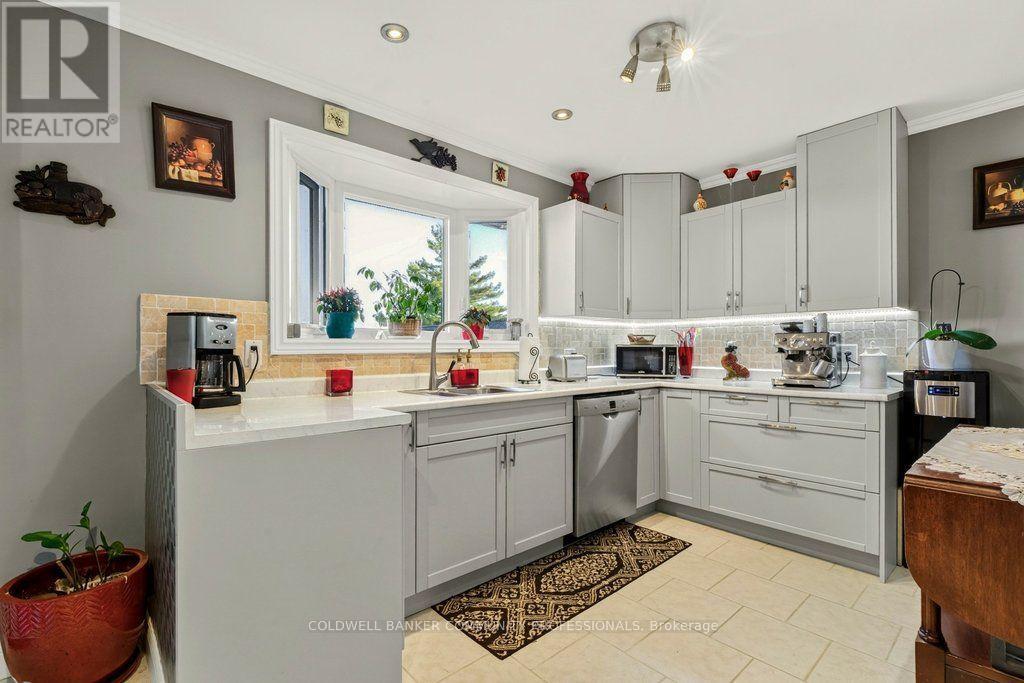 919 Ridge Road Property Photo 11