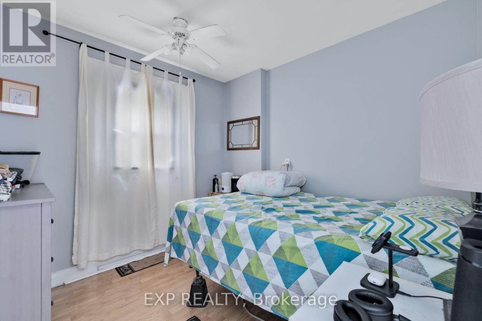 50 Holland Avenue Property Photo 23