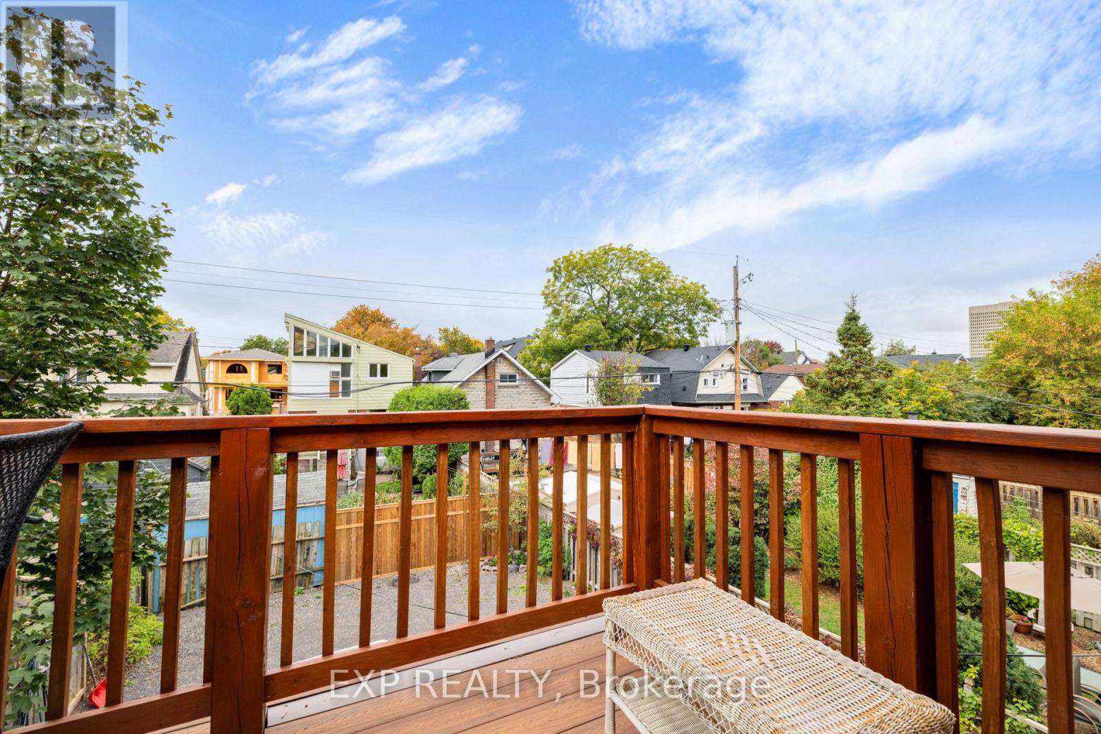50 Holland Avenue Property Photo 29