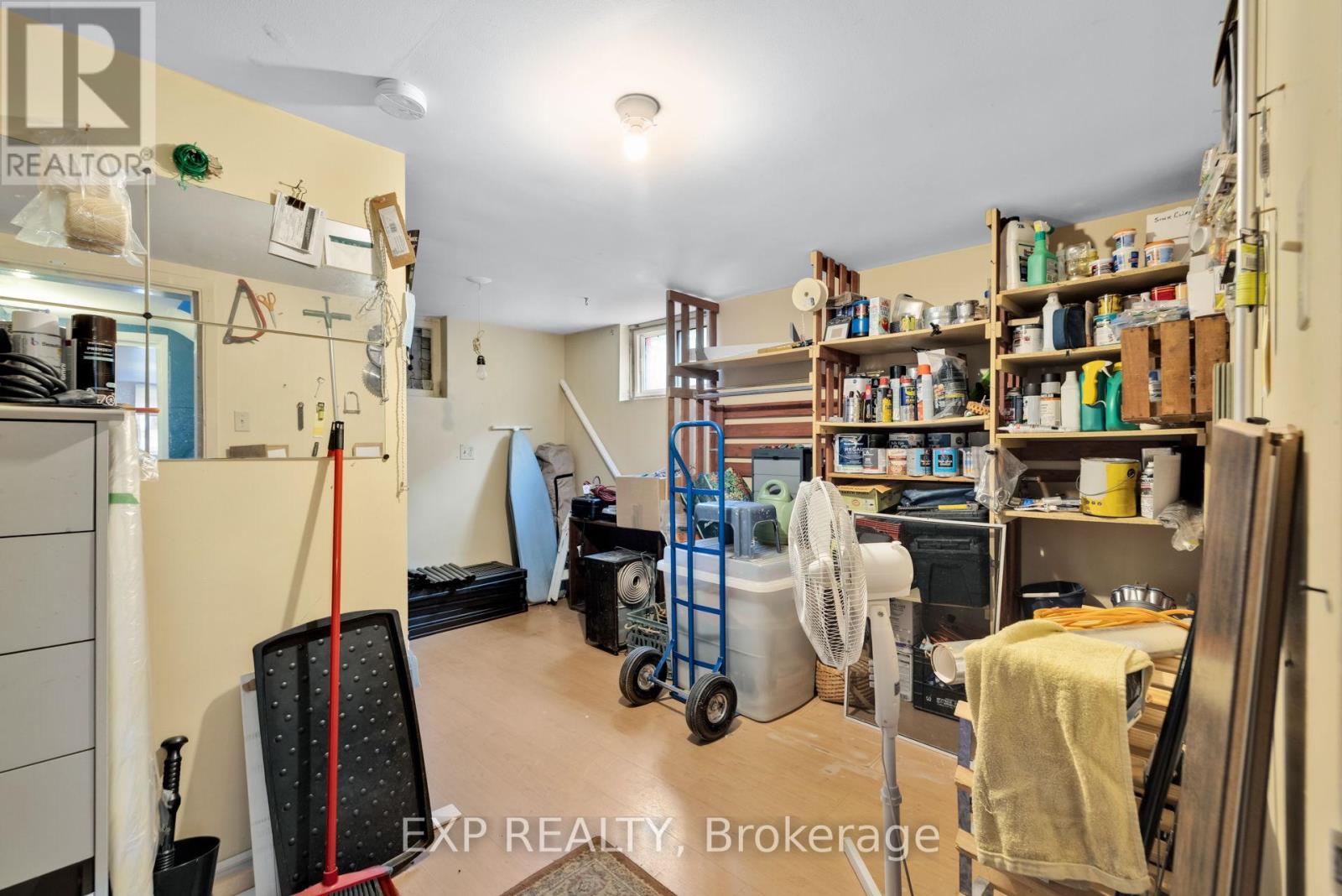 50 Holland Avenue Property Photo 35