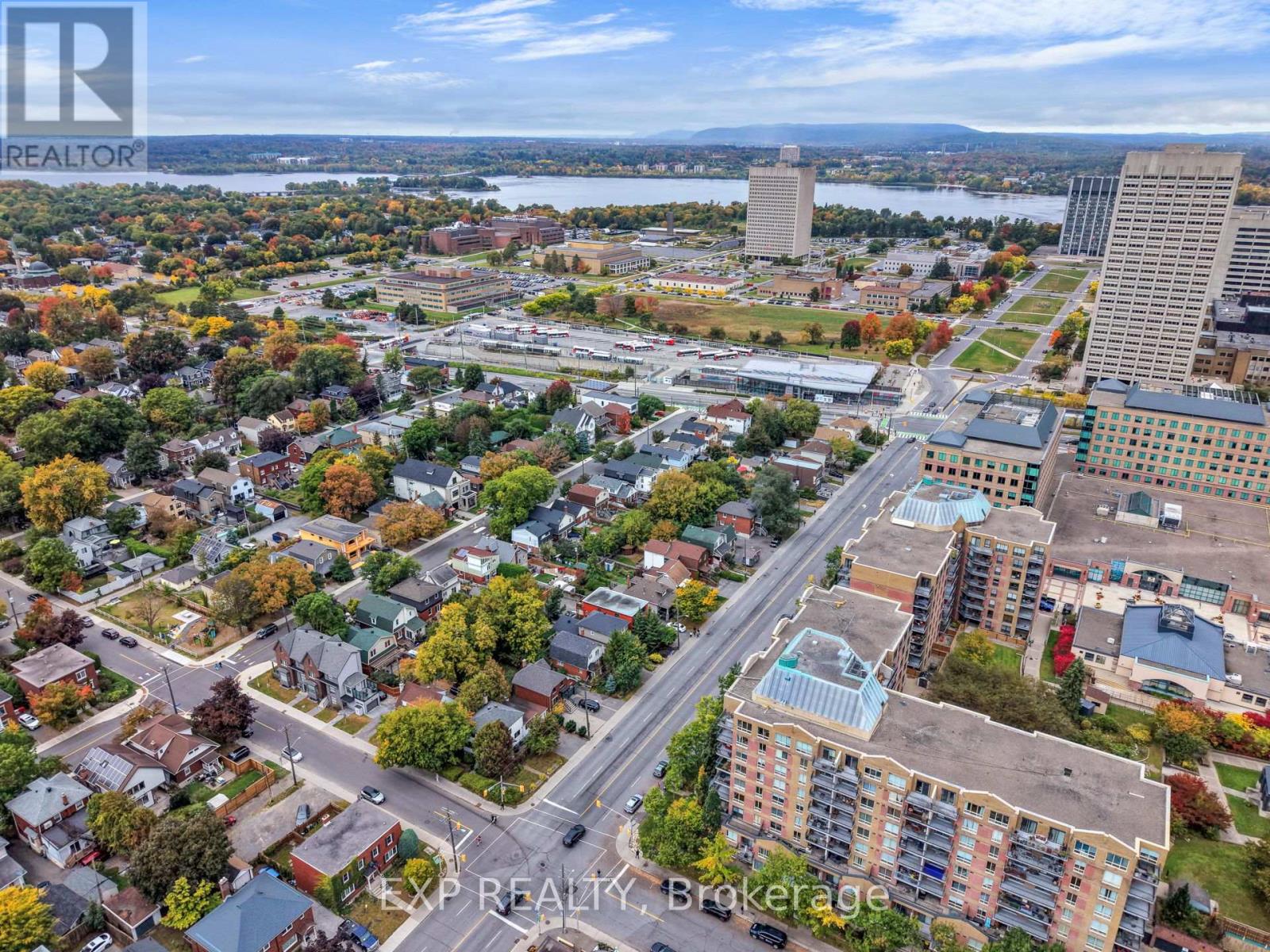 50 Holland Avenue Property Photo 43