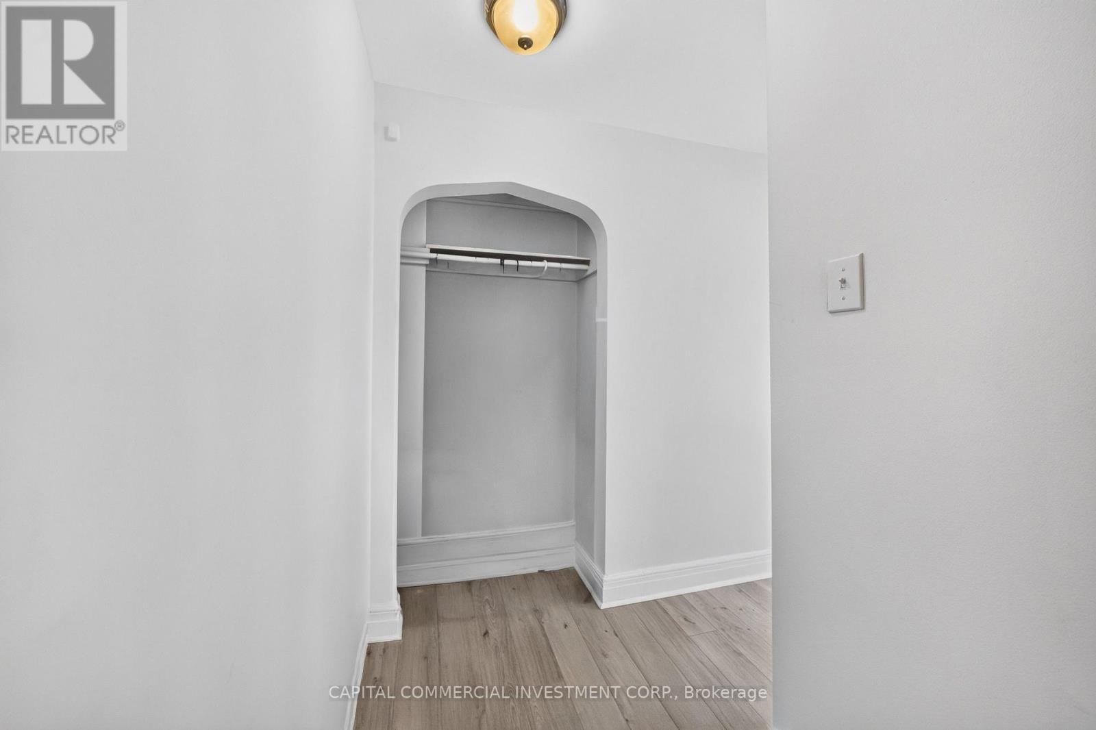 609-615 Somerset Street W Property Photo 9