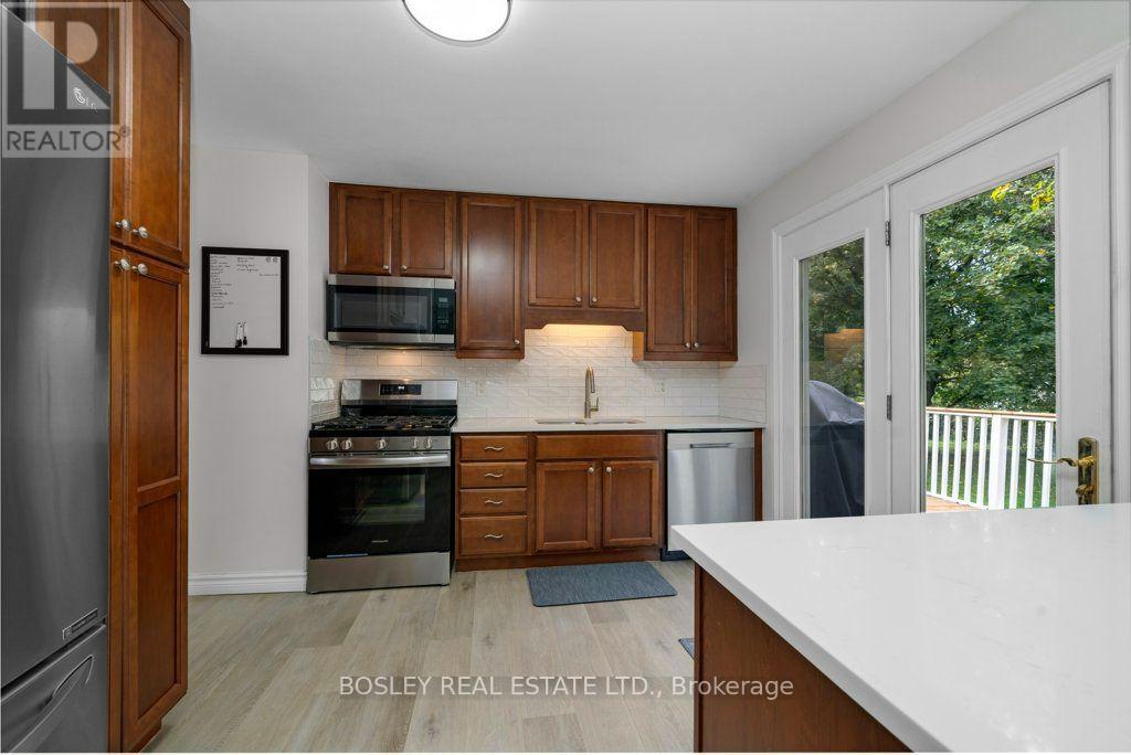 32 Mill Street Property Photo 11