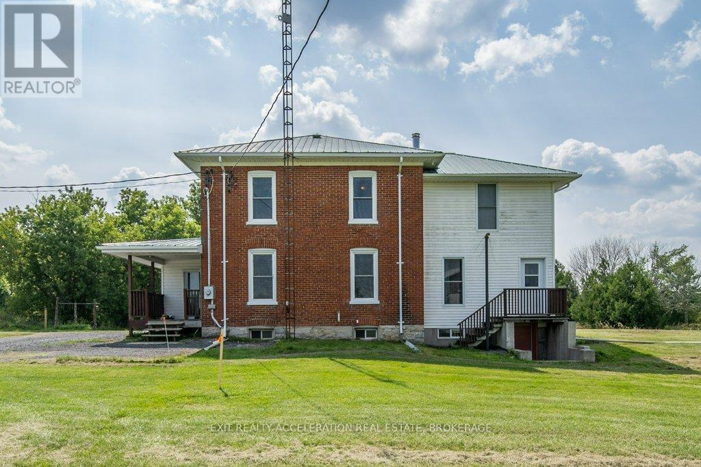 595 Craigen Road Property Photo 27