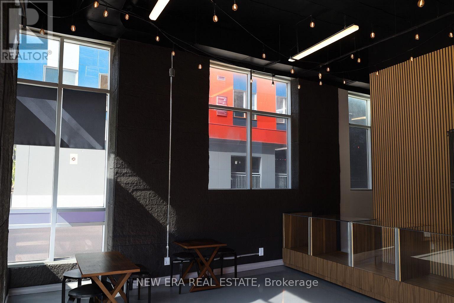 258 A Sunview Street Property Photo 8