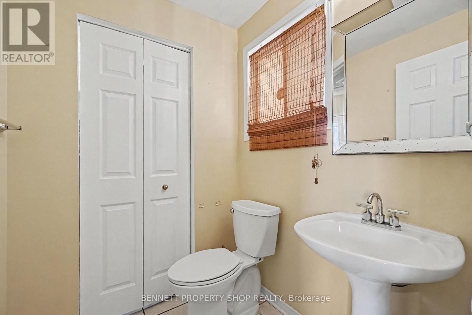644 Valin Street Property Photo 9