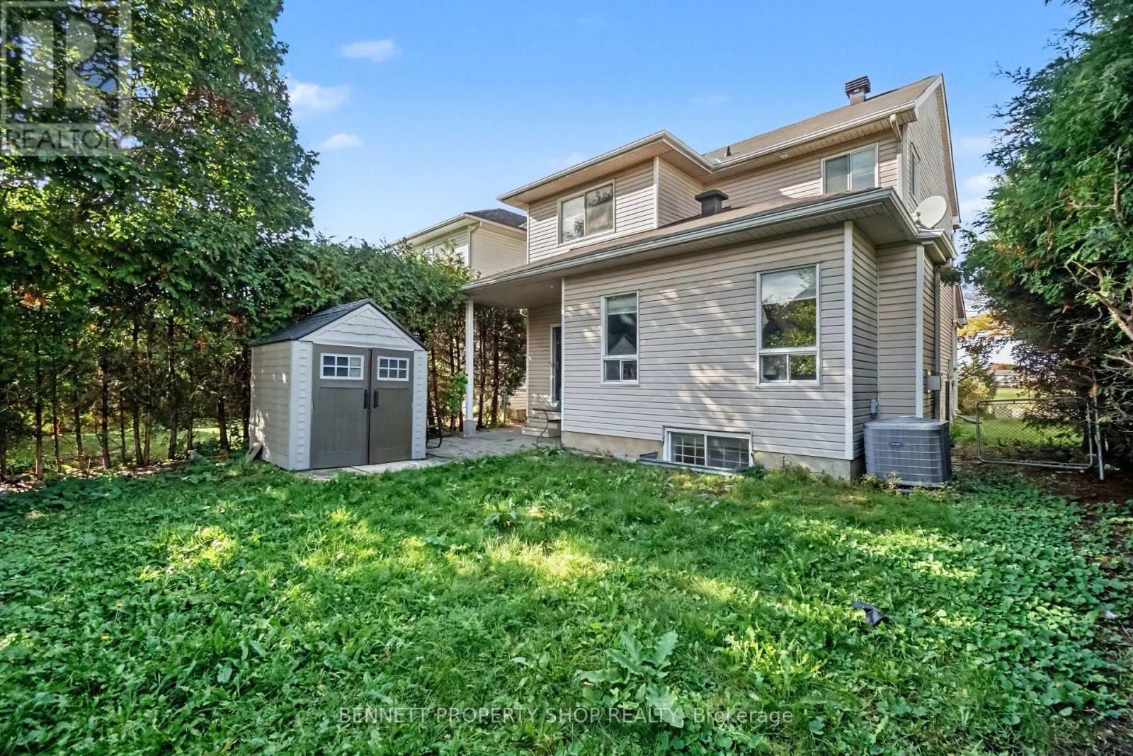 644 Valin Street Property Photo 20
