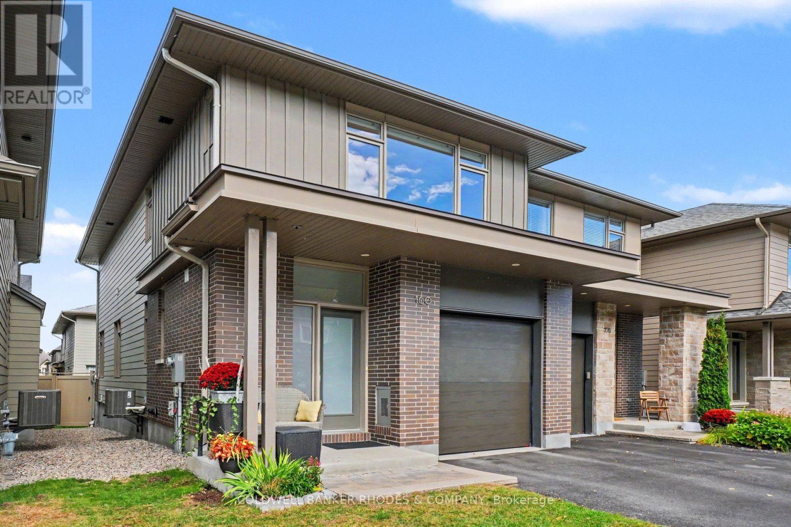 160 Avro Circle Property Photo 2