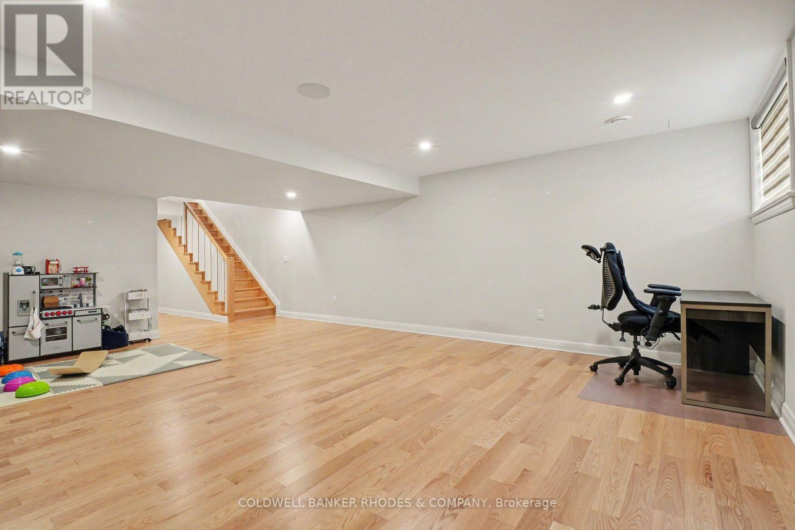 160 Avro Circle Property Photo 27