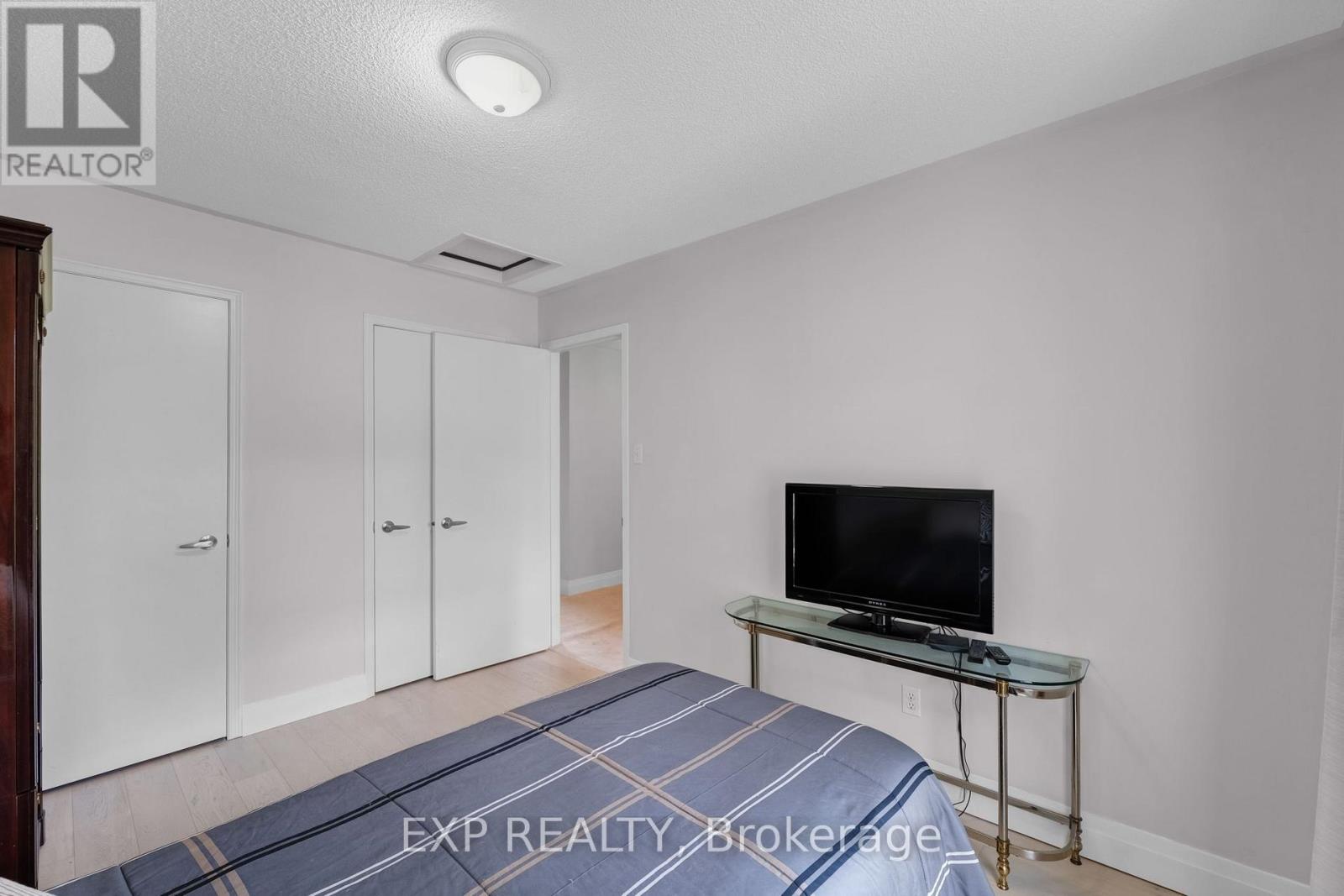 14 Russell Hill Road Property Photo 24