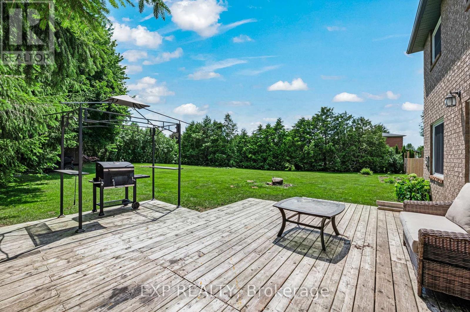 14 Russell Hill Road Property Photo 42