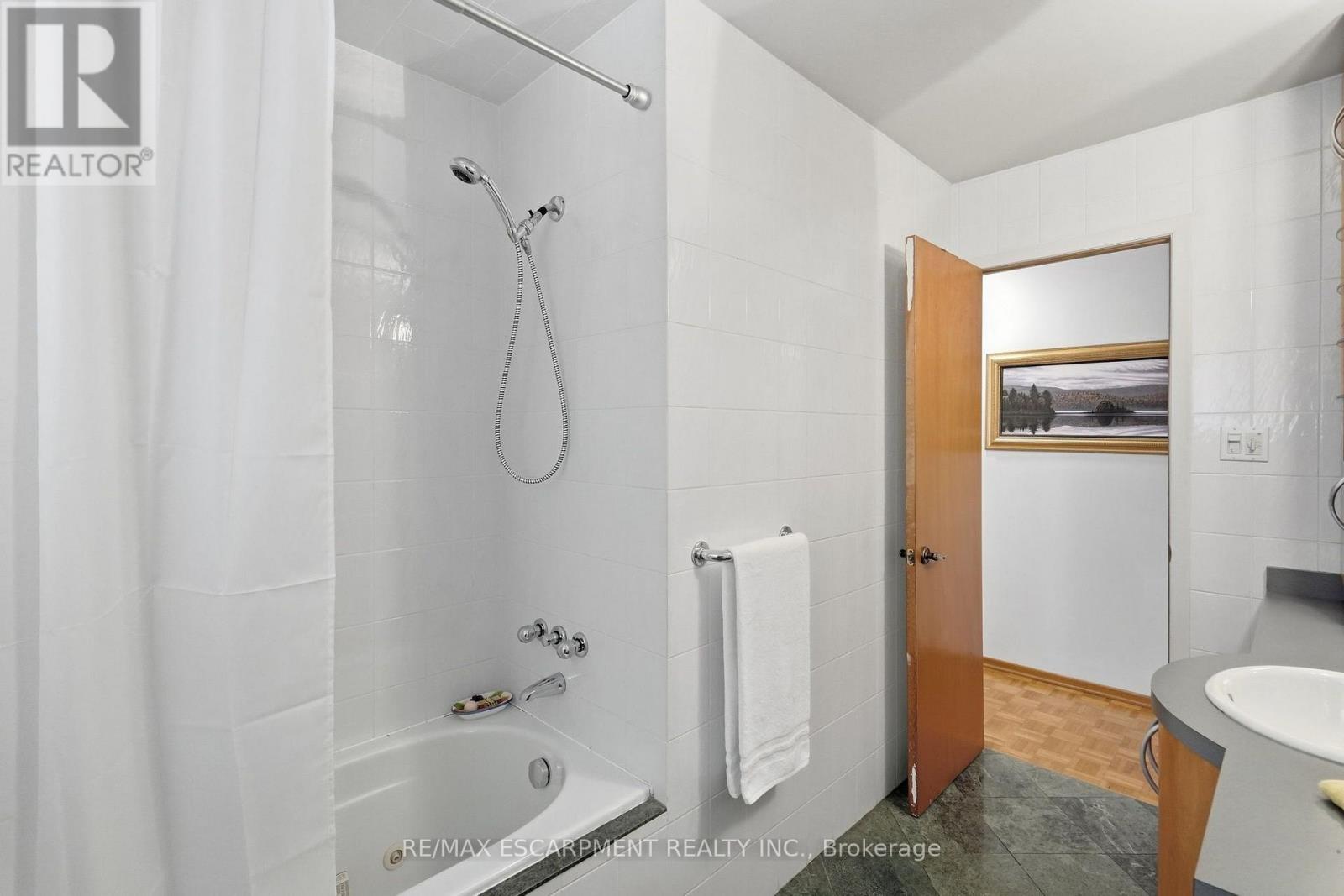 36 Algonquin Court Property Photo 21