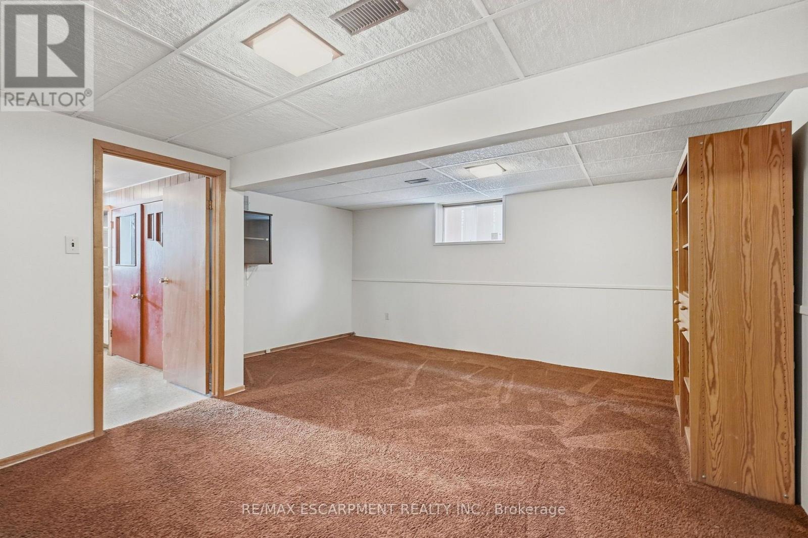36 Algonquin Court Property Photo 32