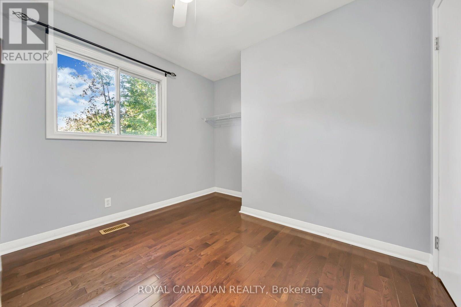 457 Dumfries Avenue Property Photo 14