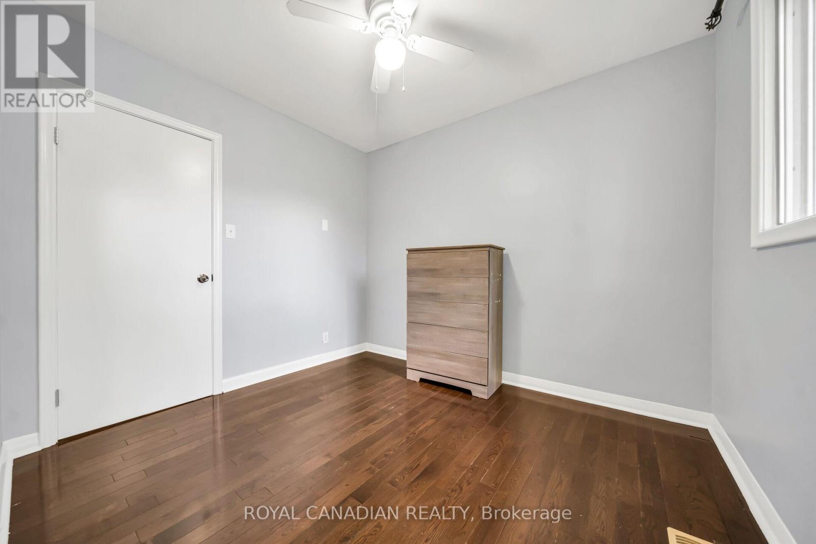457 Dumfries Avenue Property Photo 16