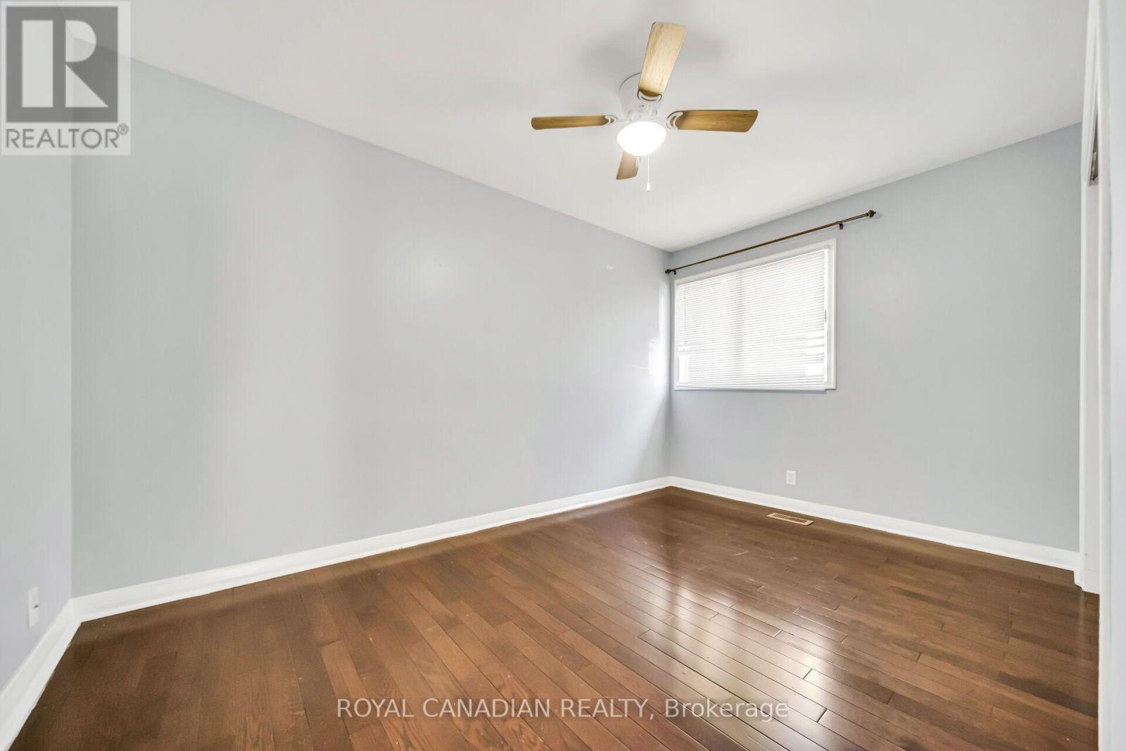 457 Dumfries Avenue Property Photo 18