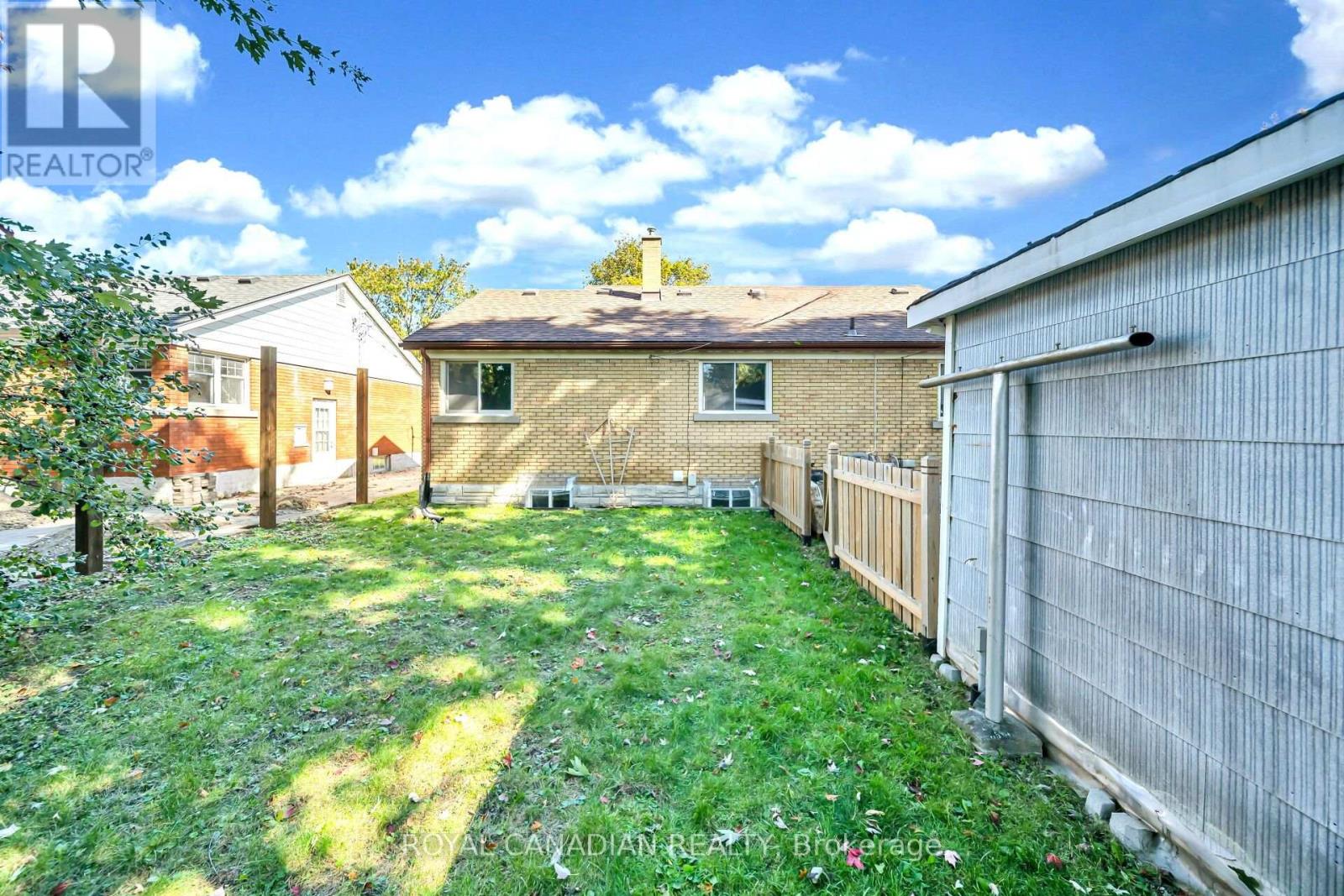 457 Dumfries Avenue Property Photo 47