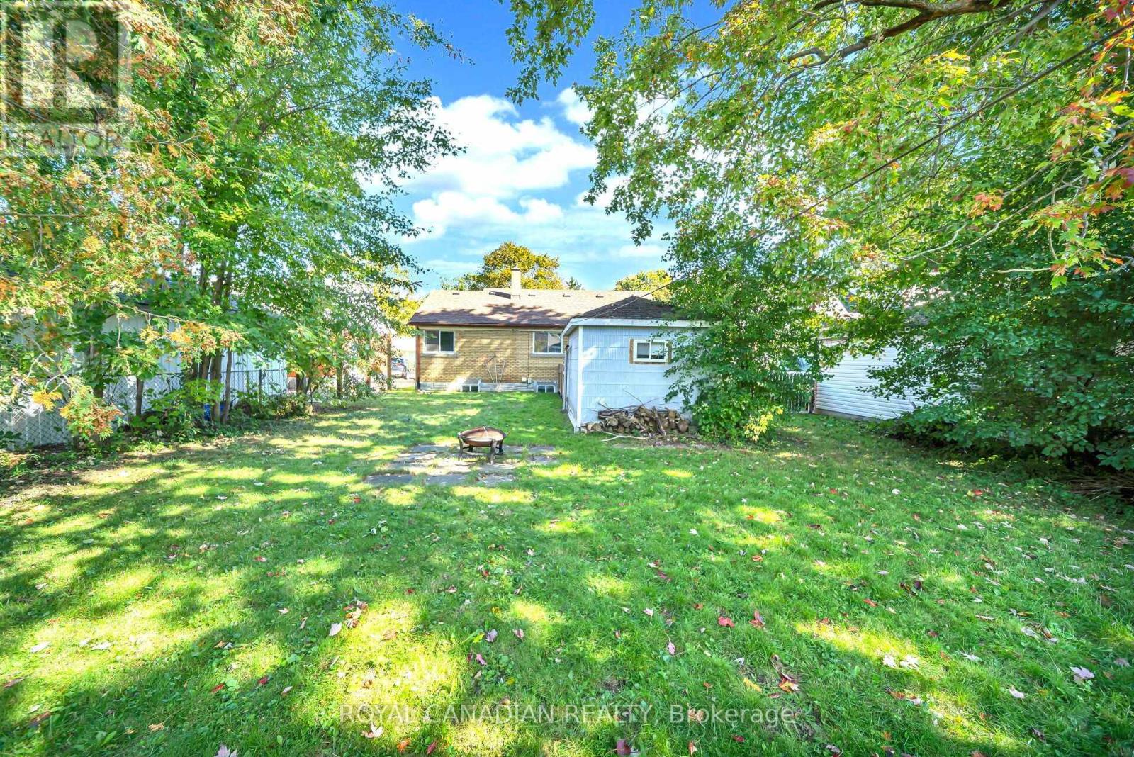 457 Dumfries Avenue Property Photo 48