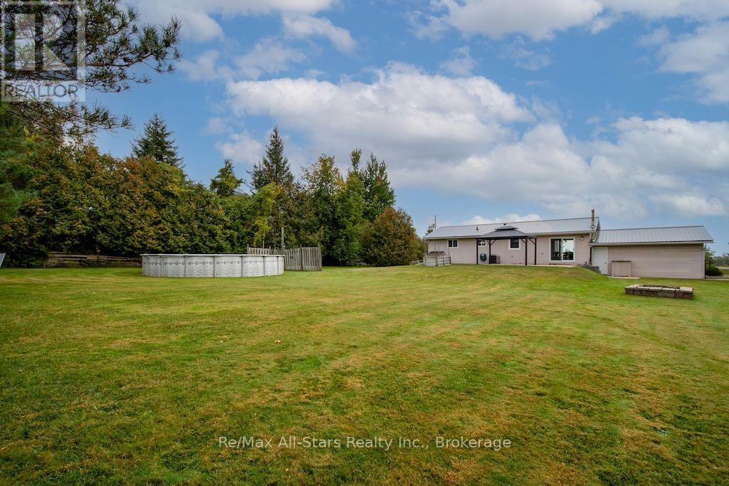 530 Centreline Road Property Photo 3