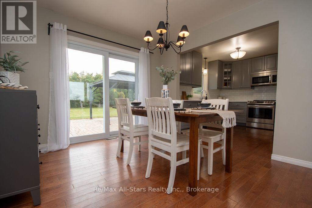 530 Centreline Road Property Photo 9