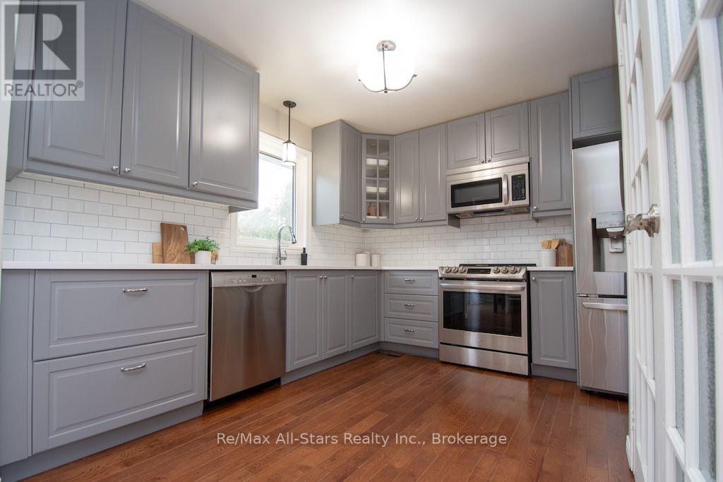 530 Centreline Road Property Photo 11