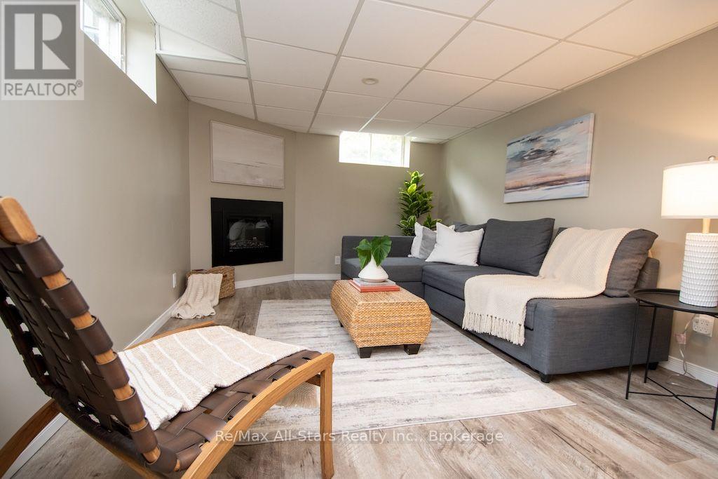 530 Centreline Road Property Photo 25