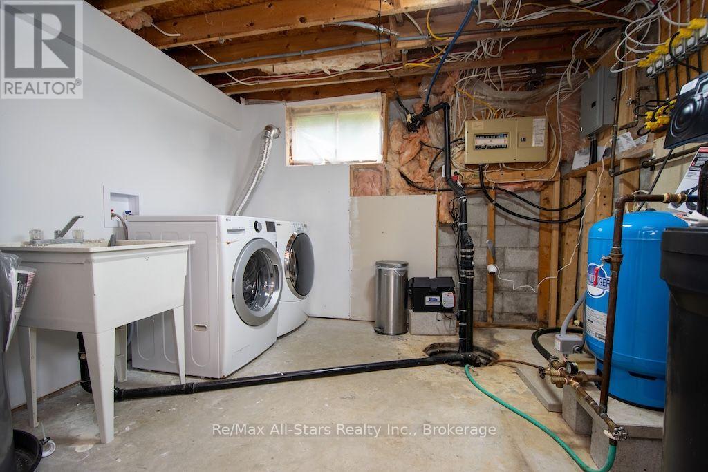 530 Centreline Road Property Photo 29