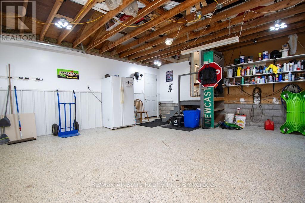 530 Centreline Road Property Photo 36