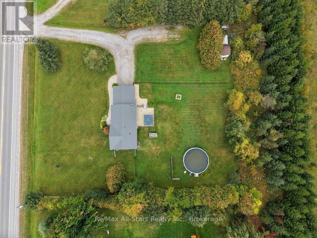 530 Centreline Road Property Photo 42