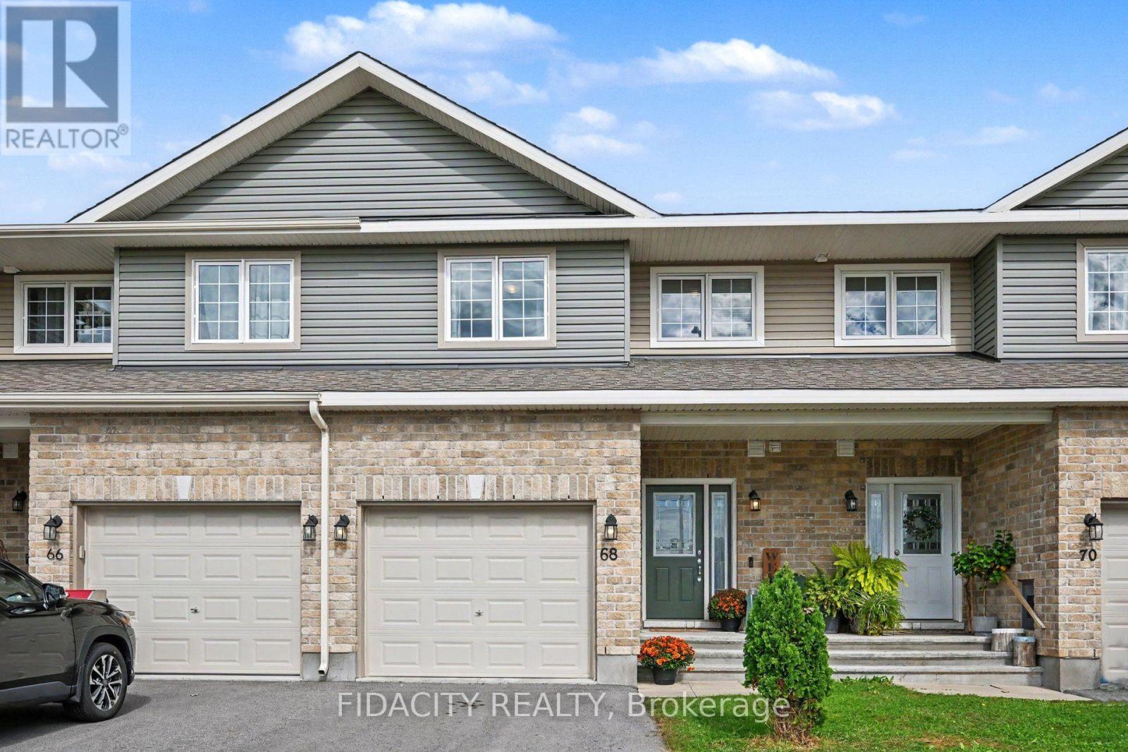 68 Vimy Ridge Crescent Photo de la propriété 1