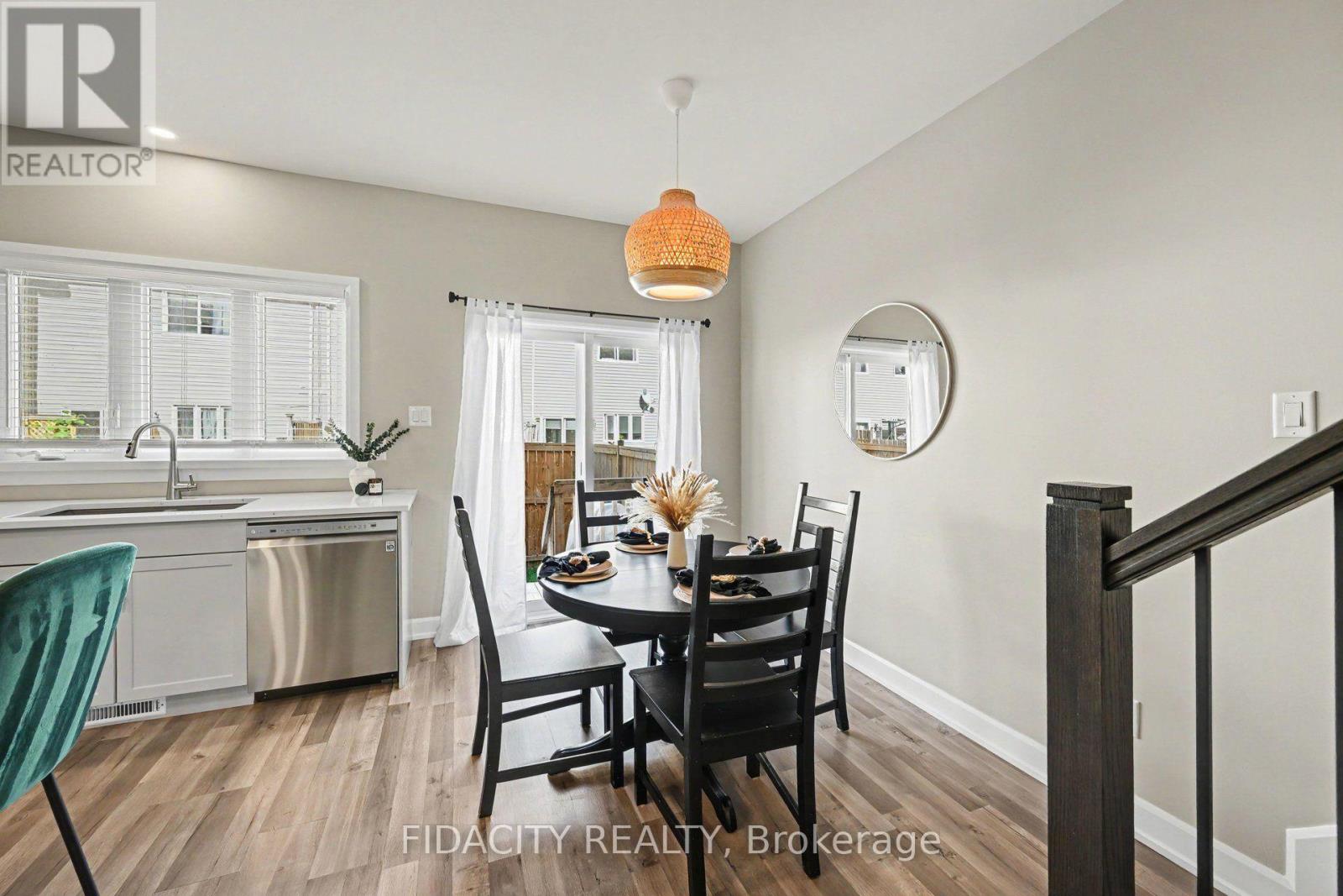 68 Vimy Ridge Crescent Property Photo 11