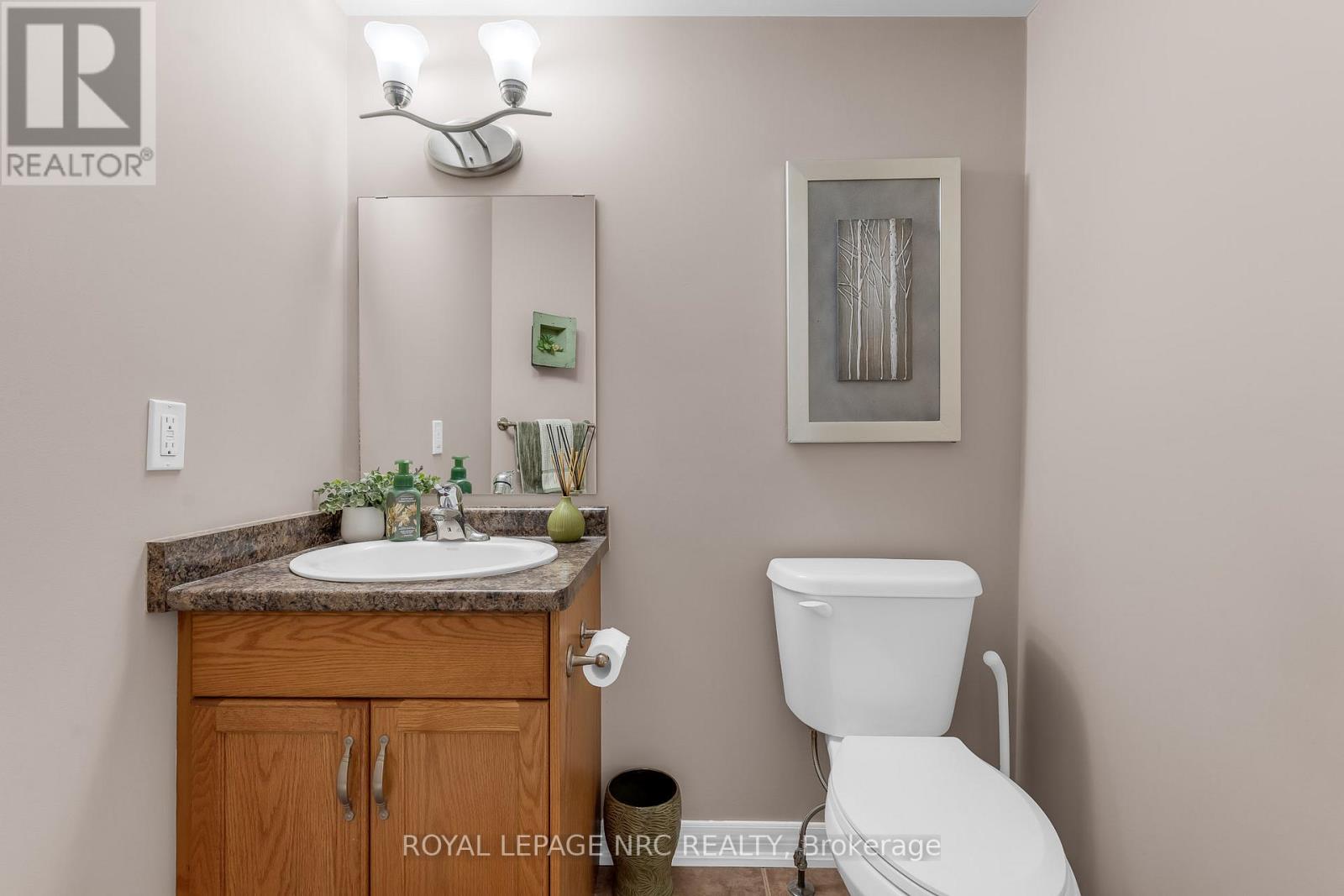 31 Thorold Road E Property Photo 5