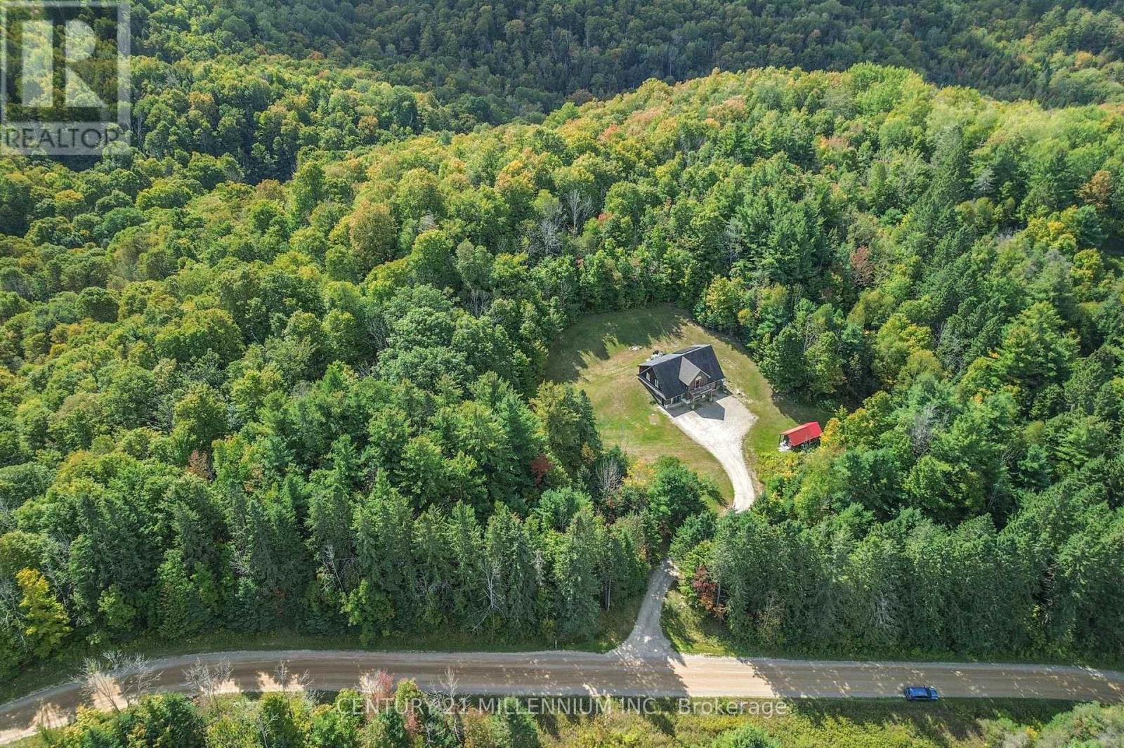 833542 4th Line Ehs Line Property Photo 21