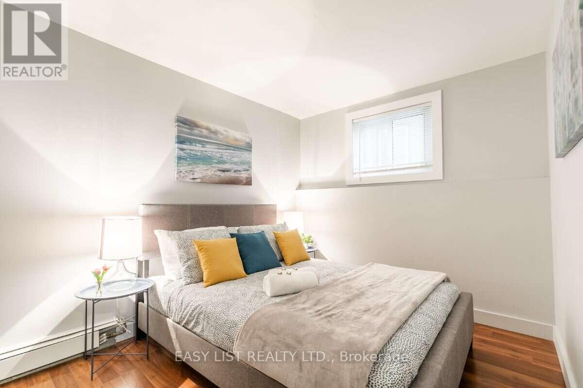 203-205 Marier Avenue Property Photo 13