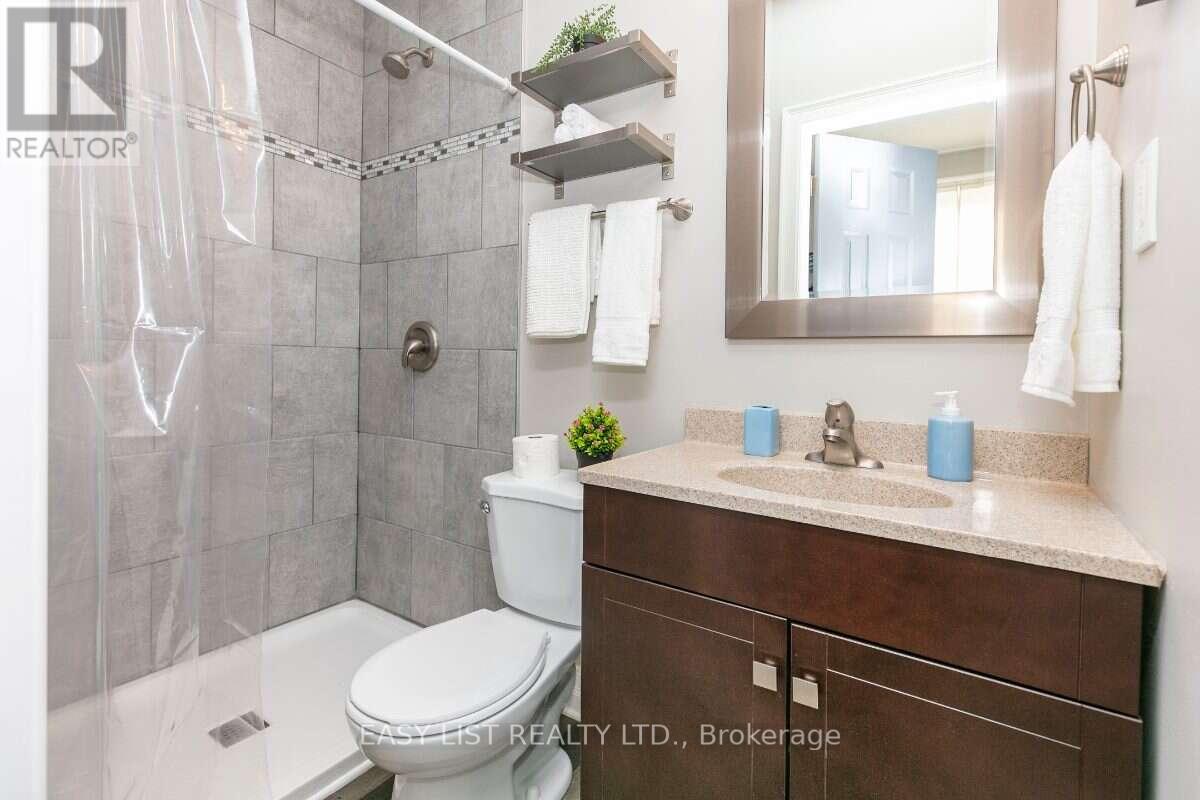 203-205 Marier Avenue Property Photo 25