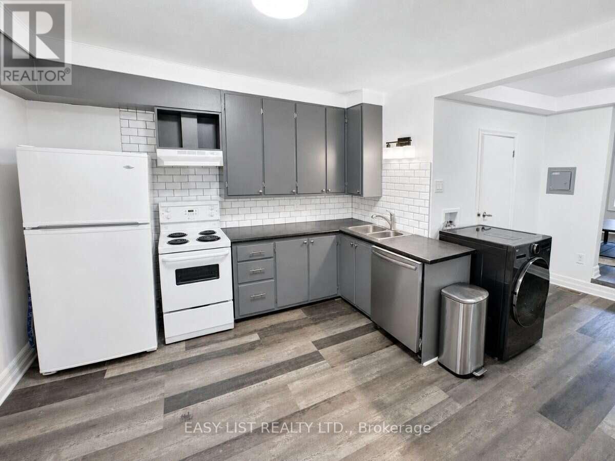 203-205 Marier Avenue Property Photo 35